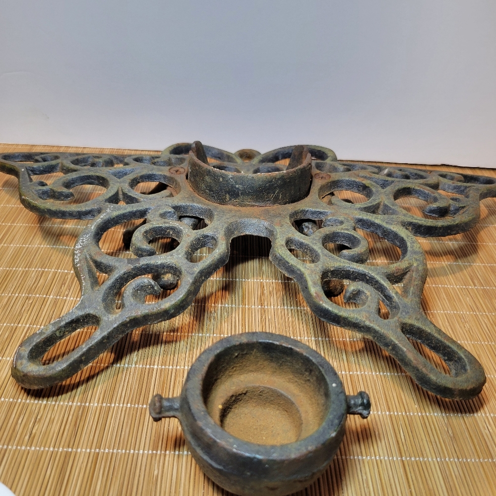 Cast Iron Garden Butterfly Candle Holder Wall Sconce Or Tabletop - Picture 7 of 14